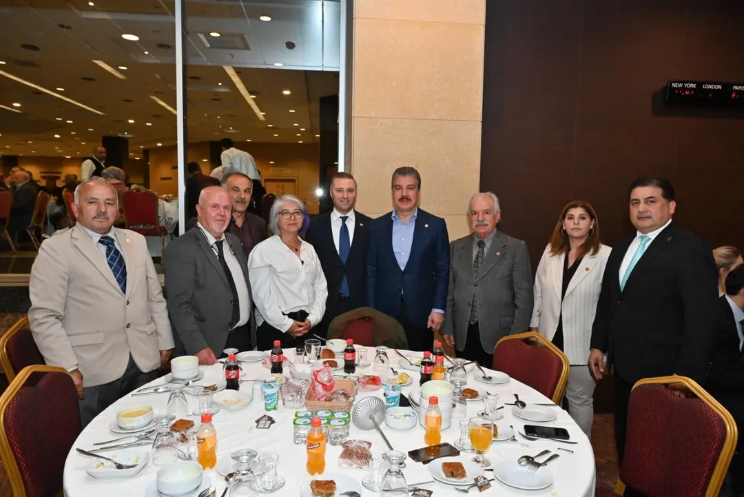 AK Parti İstanbul’dan Muhtarlar Günü’ne özel buluşma